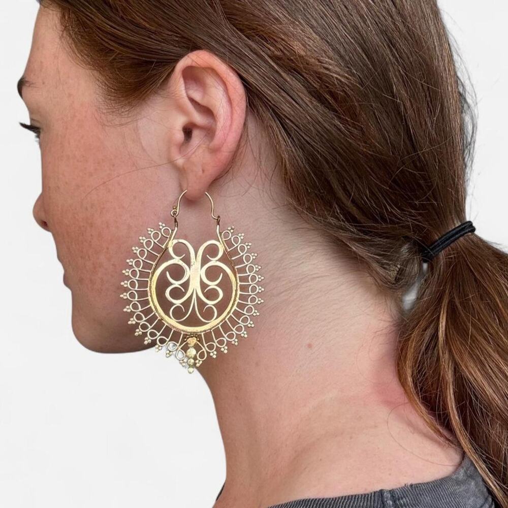 Gold boho mandala design statement
